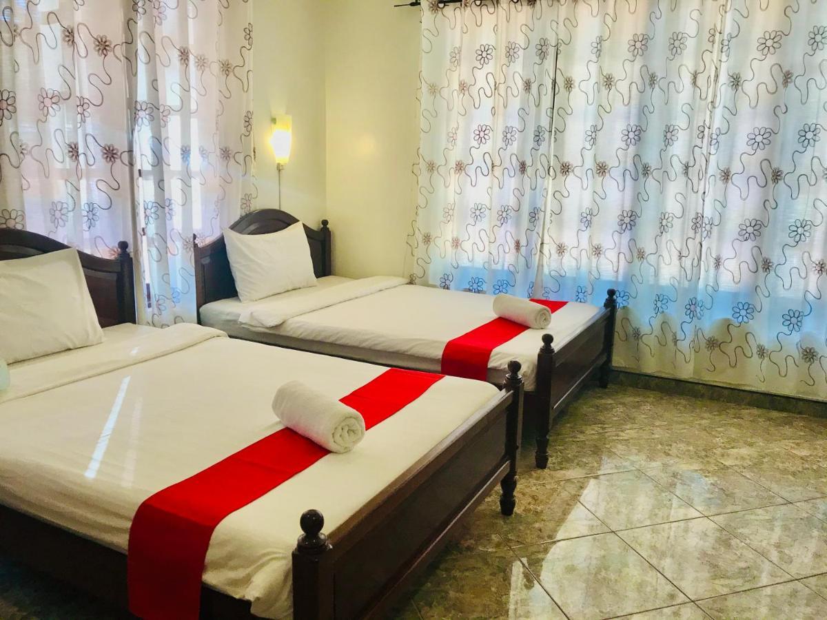 Dolce Vita Hotel Puerto Princesa Bagian luar foto