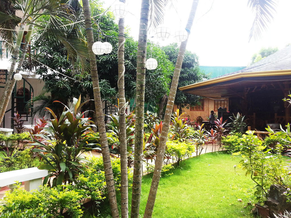 Dolce Vita Hotel Puerto Princesa Bagian luar foto